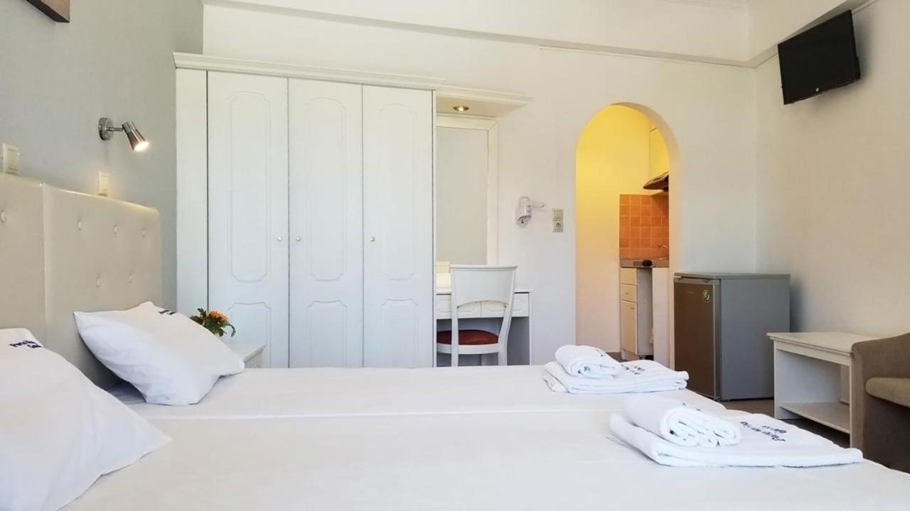 Porto Marina Gouvia Hotell Eksteriør bilde