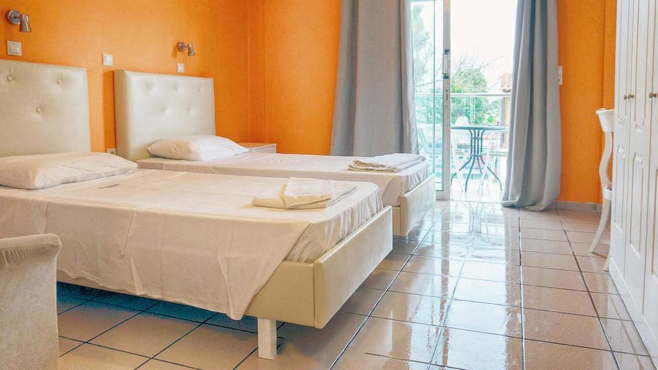 Porto Marina Gouvia Hotell Eksteriør bilde
